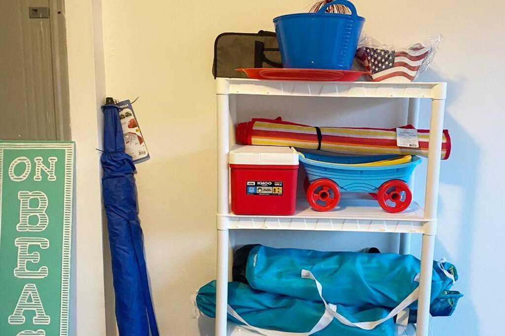 Spacious Home Near Downtown & The Beach デルレイビーチ エクステリア 写真